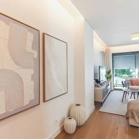 Babi By The Sea By Atlantic * Funchal (Madeira)